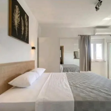 Vujcic Apartamento Makarska