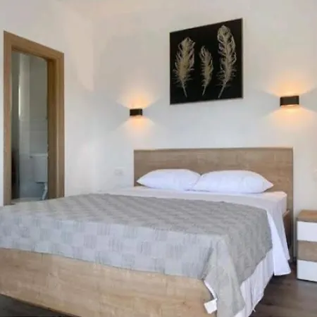 Апартаменты Vujcic